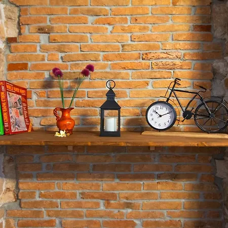 Divinity's Reach - The Upper