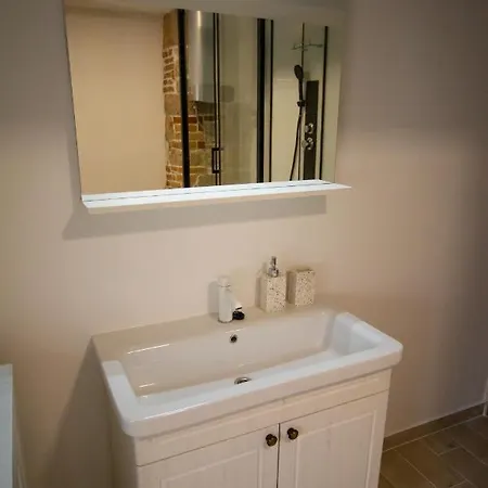 Divinity's Reach - The Upper Zadar