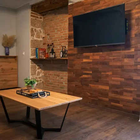 Divinity's Reach - The Upper