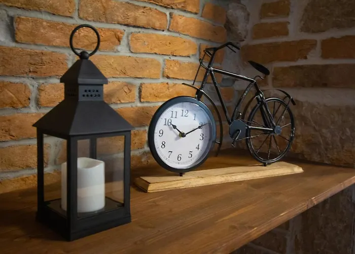 Divinity's Reach - The Upper * Zadar