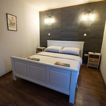 Divinity's Reach - The Upper Apartment Zadar