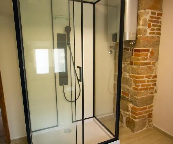 Divinity's Reach - The Upper Zára