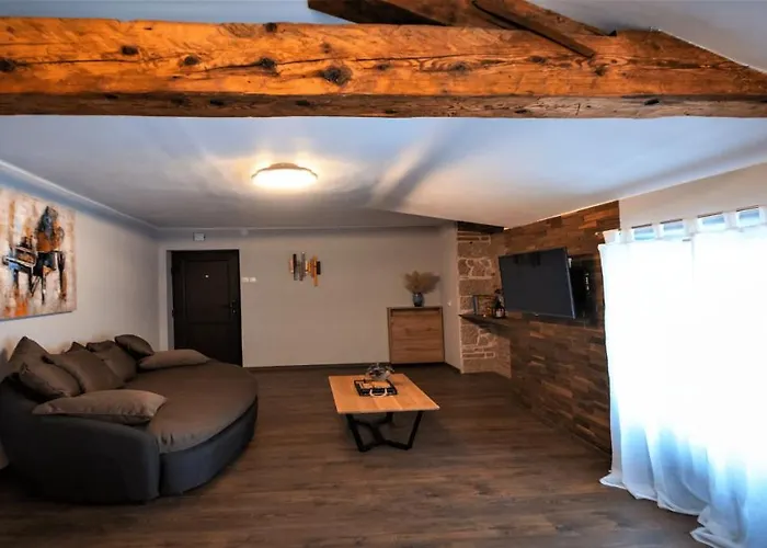 Divinity's Reach - The Upper *